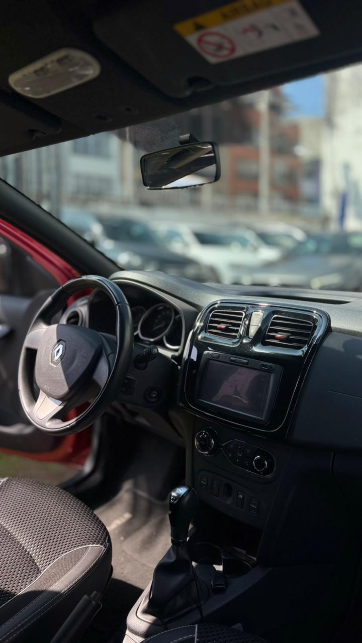 RENAULT SANDERO STEPWAY INTENSE 1.6 2019 AUTOMÁTICO
