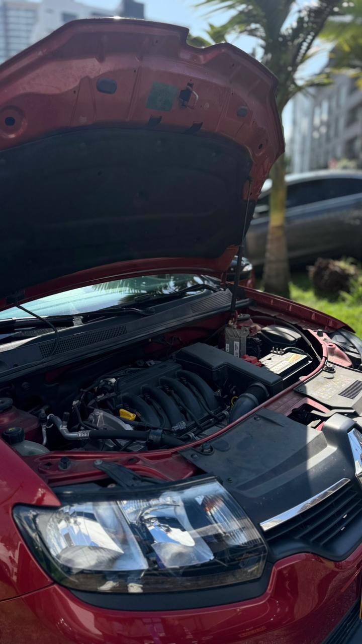 RENAULT SANDERO STEPWAY INTENSE 1.6 2019 AUTOMÁTICO