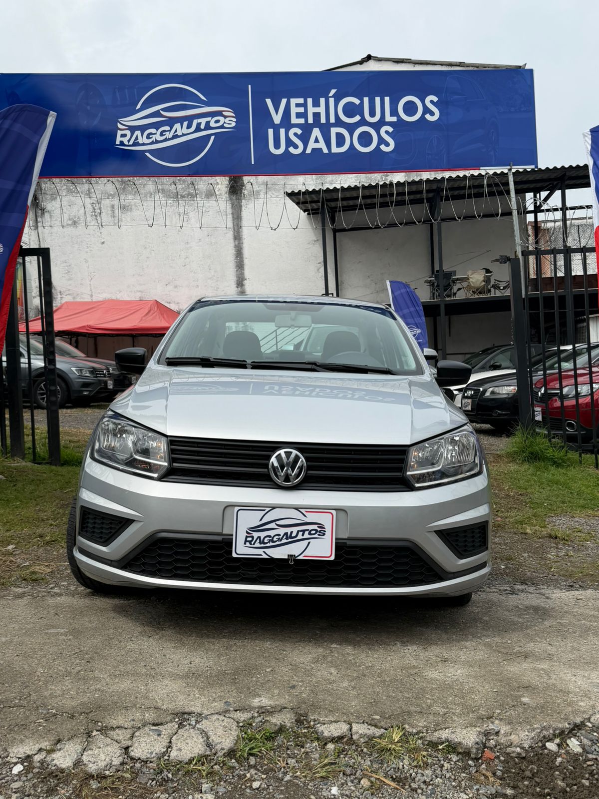 VOLKSWAGEN VOYAGE COMFORTLINE 2023 AUTOMÁTICO