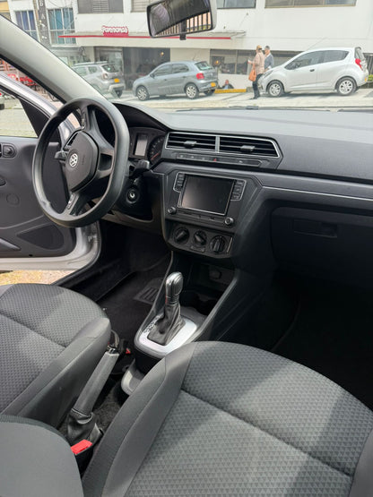 VOLKSWAGEN VOYAGE COMFORTLINE 2023 AUTOMÁTICO