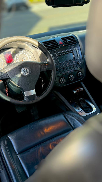 VOLKSWAGEN BORA EXCLUSIVE 2.5 2008 AUTOMÁTICO