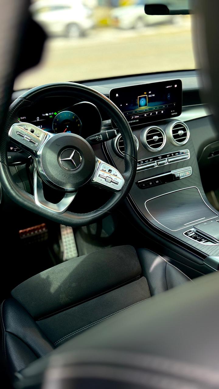 MERCEDES BENZ GLC300E 4 MATIC HÍBRIDA 2.0 TURBO PAQUETE AMG 2023 AUTOMÁTICA