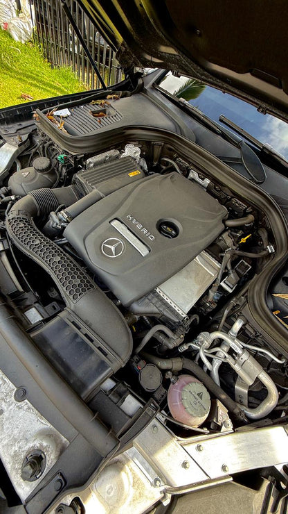 MERCEDES BENZ GLC300E 4 MATIC HÍBRIDA 2.0 TURBO PAQUETE AMG 2023 AUTOMÁTICA