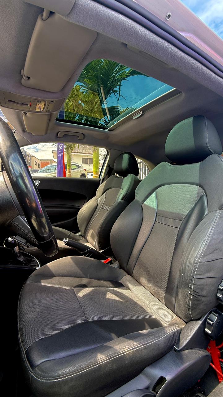 AUDI A1 SPORTBACK 1.4 TURBO 2012 AUTOMÁTICA