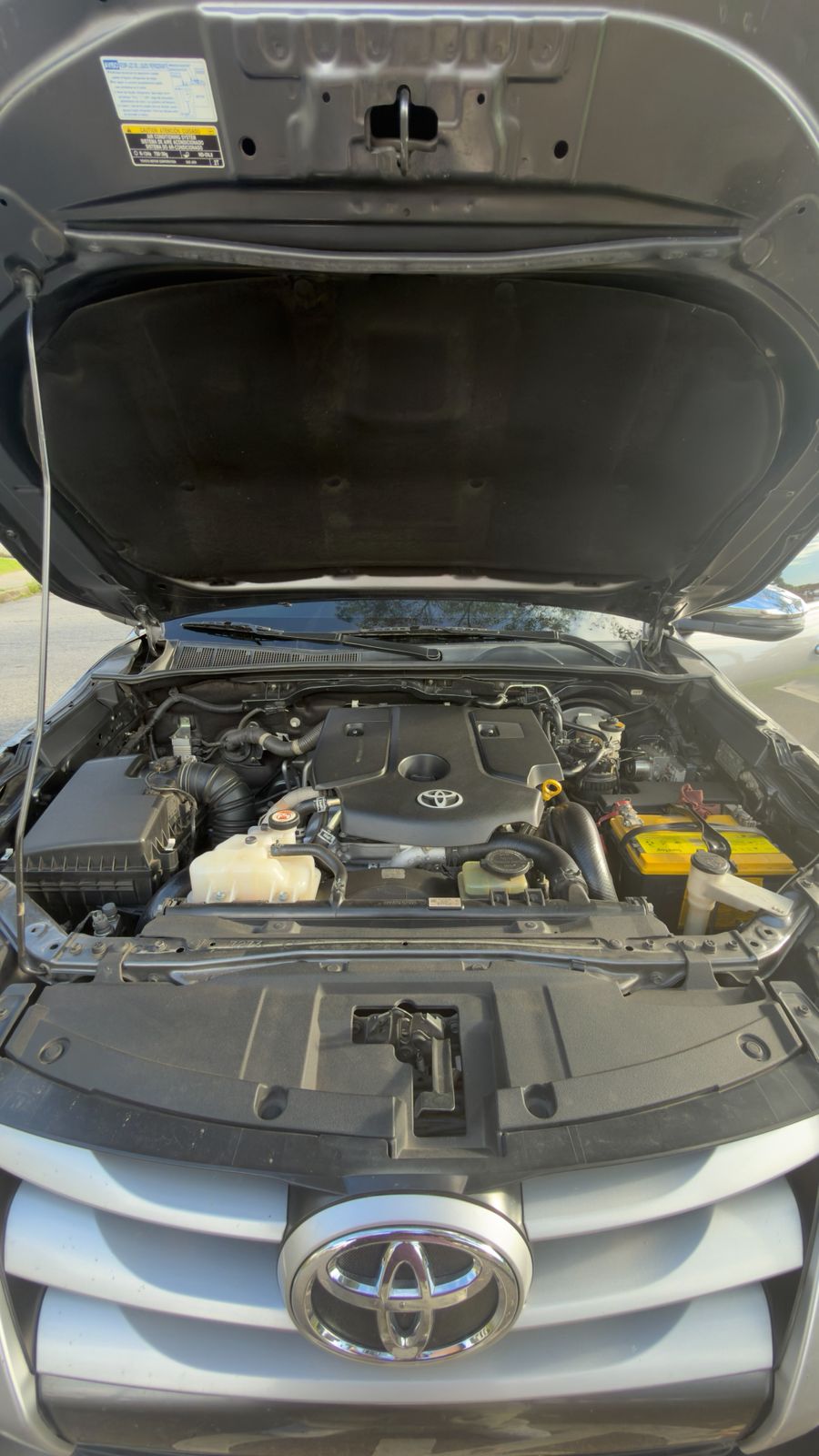 TOYOTA FORTUNER 2.4 DIESEL 4x2 2019 AUTOMÁTICA