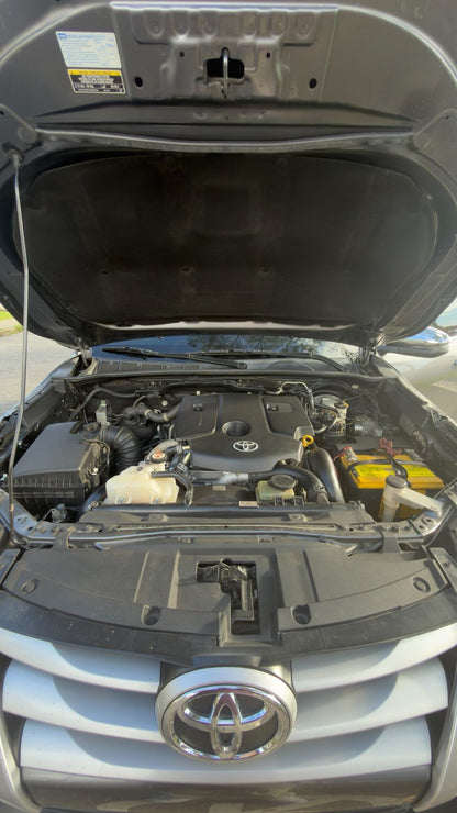 TOYOTA FORTUNER 2.4 DIESEL 4x2 2019 AUTOMÁTICA