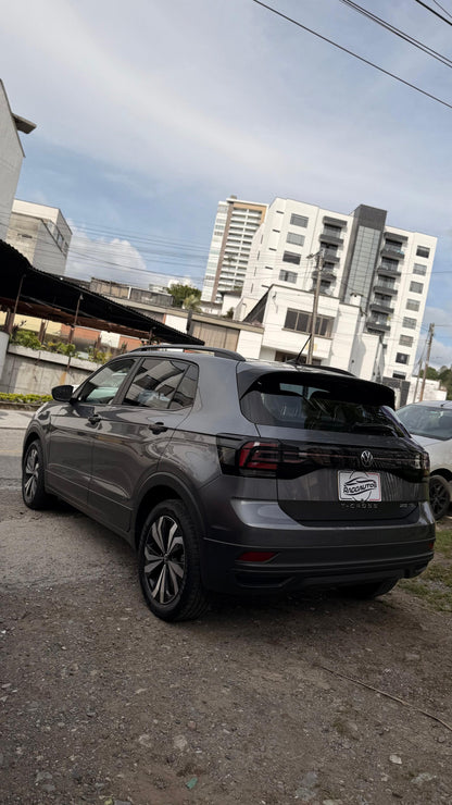 VOLKSWAGEN T-CROSS TRENDLINE 1.0 TSI 2022 AUTOMÁTICA