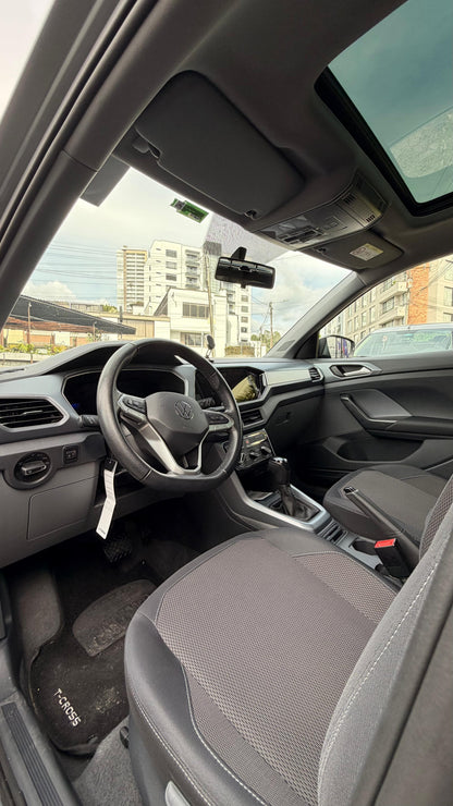 VOLKSWAGEN T-CROSS TRENDLINE 1.0 TSI 2022 AUTOMÁTICA