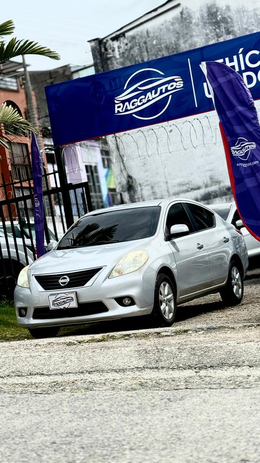 NISSAN VERSA 1.6 ADVANCE 2014 MECÁNICO