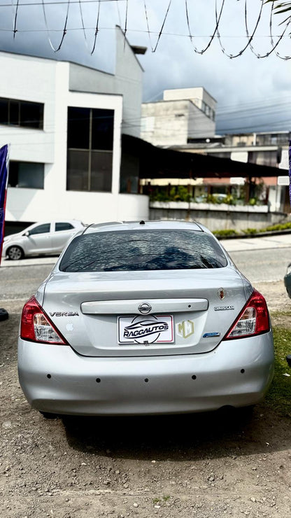 NISSAN VERSA 1.6 ADVANCE 2014 MECÁNICO