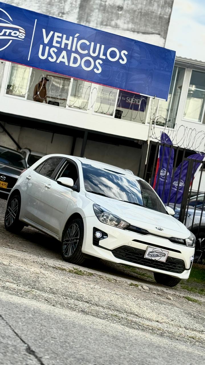 KIA RIO VIBRANT 1.4 2022 MECÁNICO