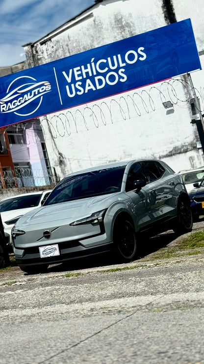 VOLVO EX30 CORE E60 2025 AUTOMÁTICA