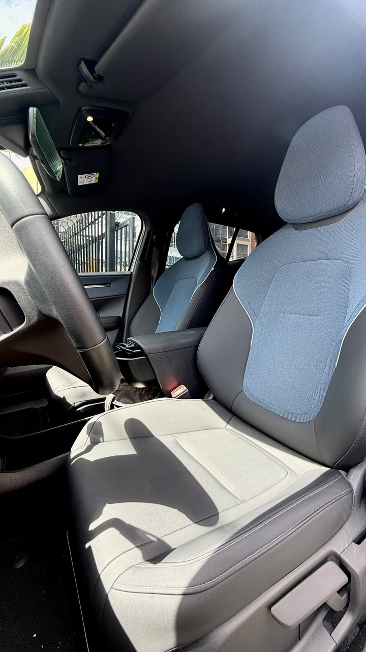 VOLVO EX30 CORE E60 2025 AUTOMÁTICA