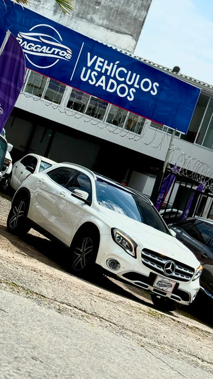 MERCEDES BENZ GLA200 1.6 TURBO 2020 AUTOMÁTICA