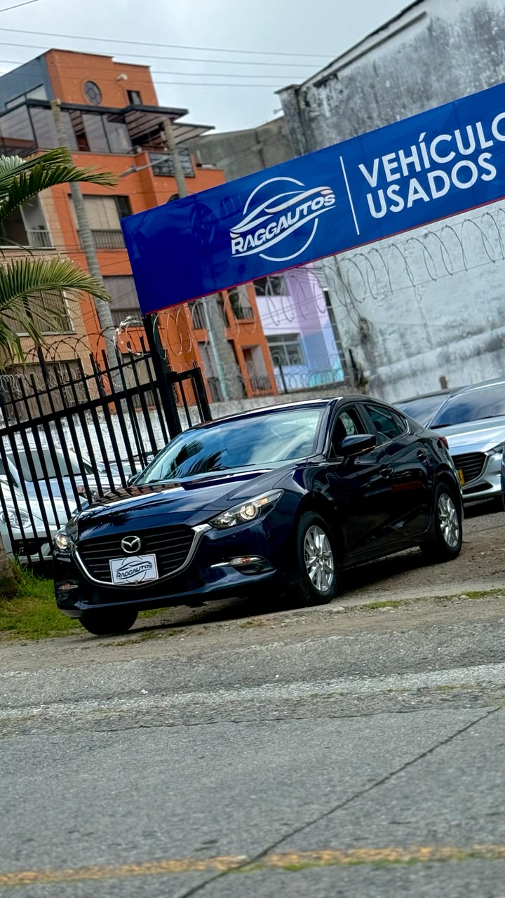 MAZDA 3 TOURING 2.0 2017 AUTOMÁTICO
