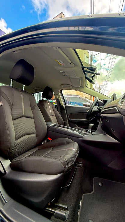 MAZDA 3 TOURING 2.0 2017 AUTOMÁTICO