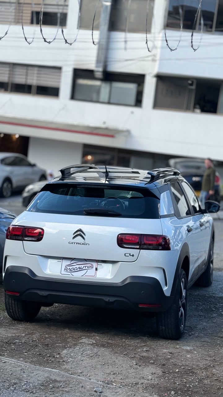 CITROEN C4 CACTUS SHINE 1.6 TURBO 2023 AUTOMÁTICA