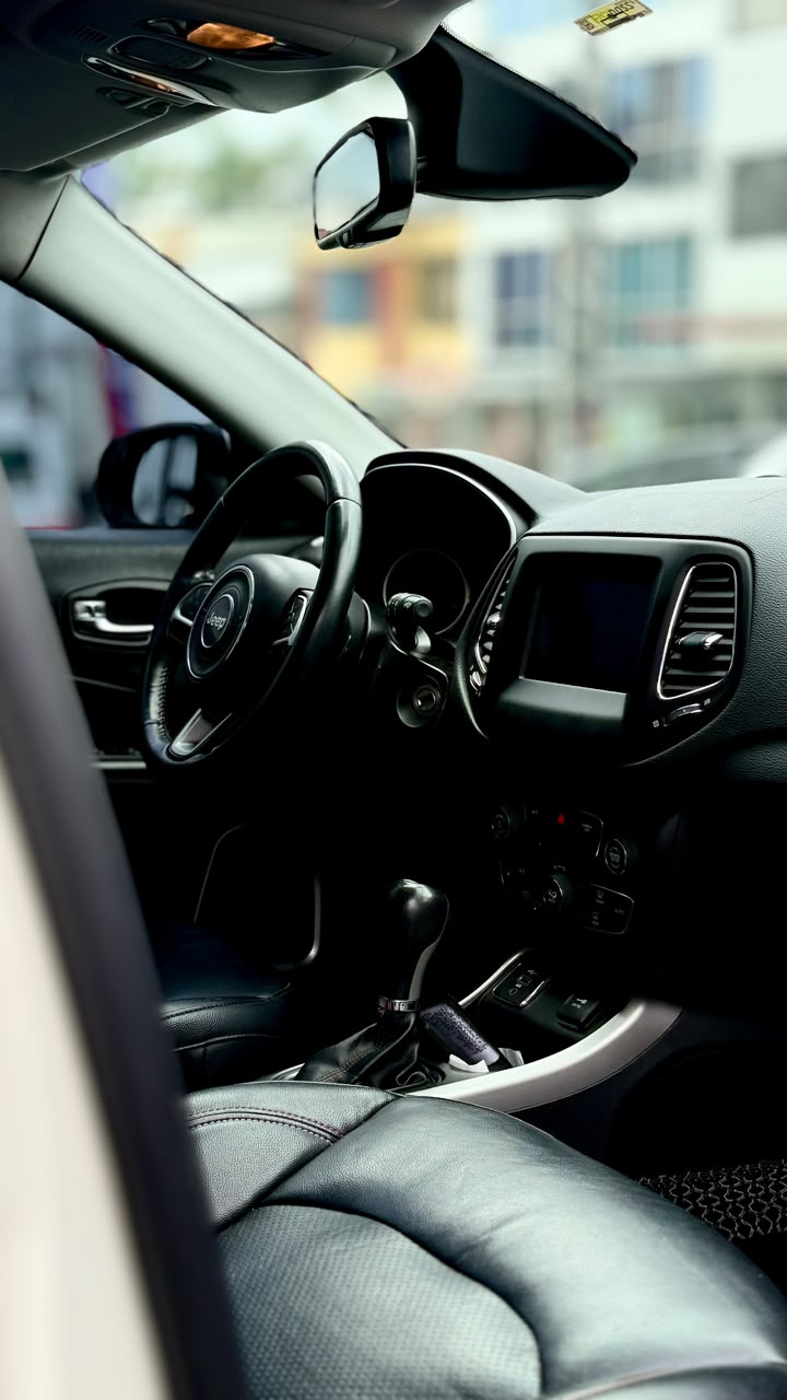 JEEP COMPASS 2.4 4x2 2019 AUTOMÁTICA