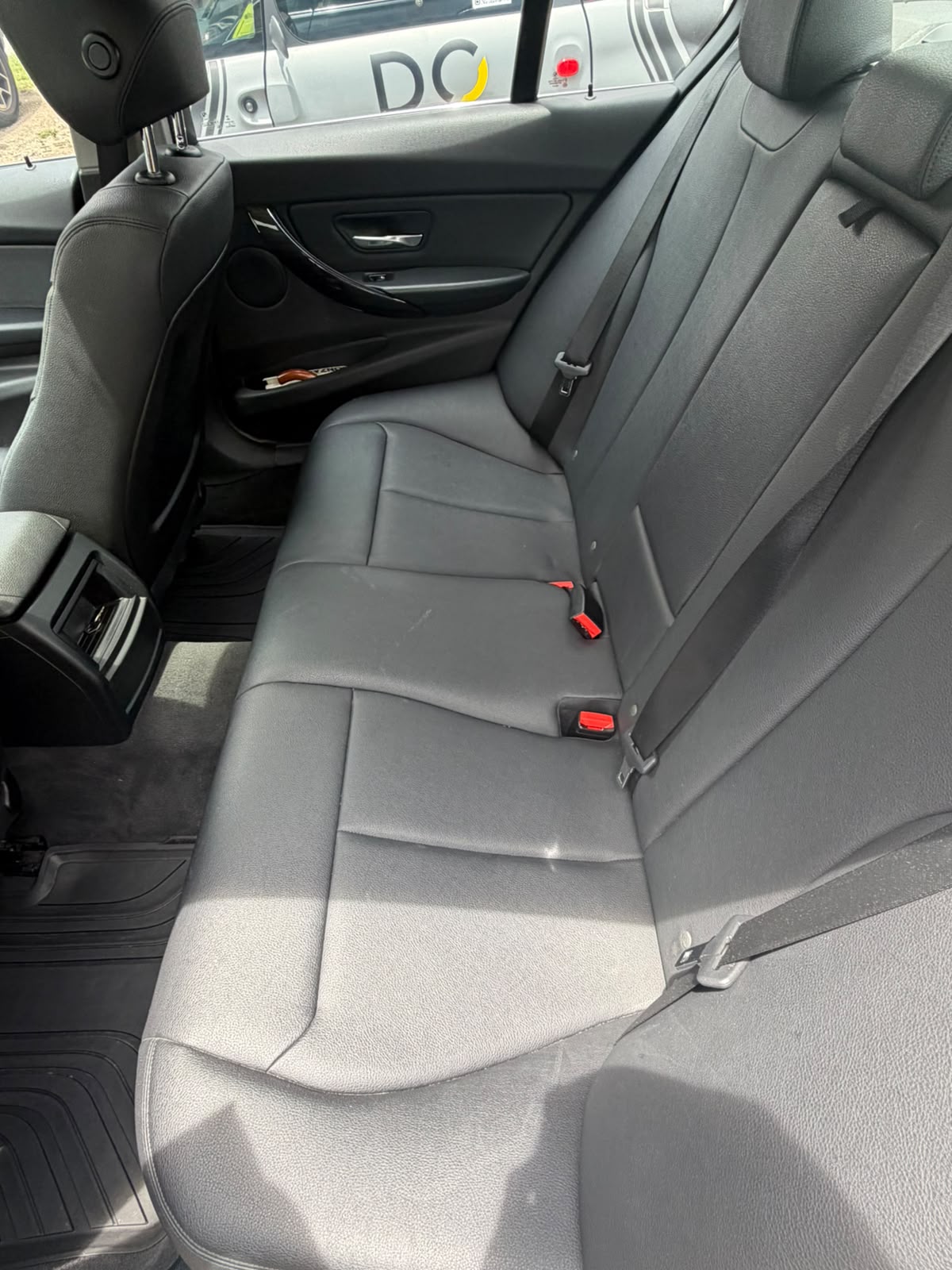 BMW 320i LUXURY EXECUTIVE 2.0 TURBO 2015 AUTOMÁTICO