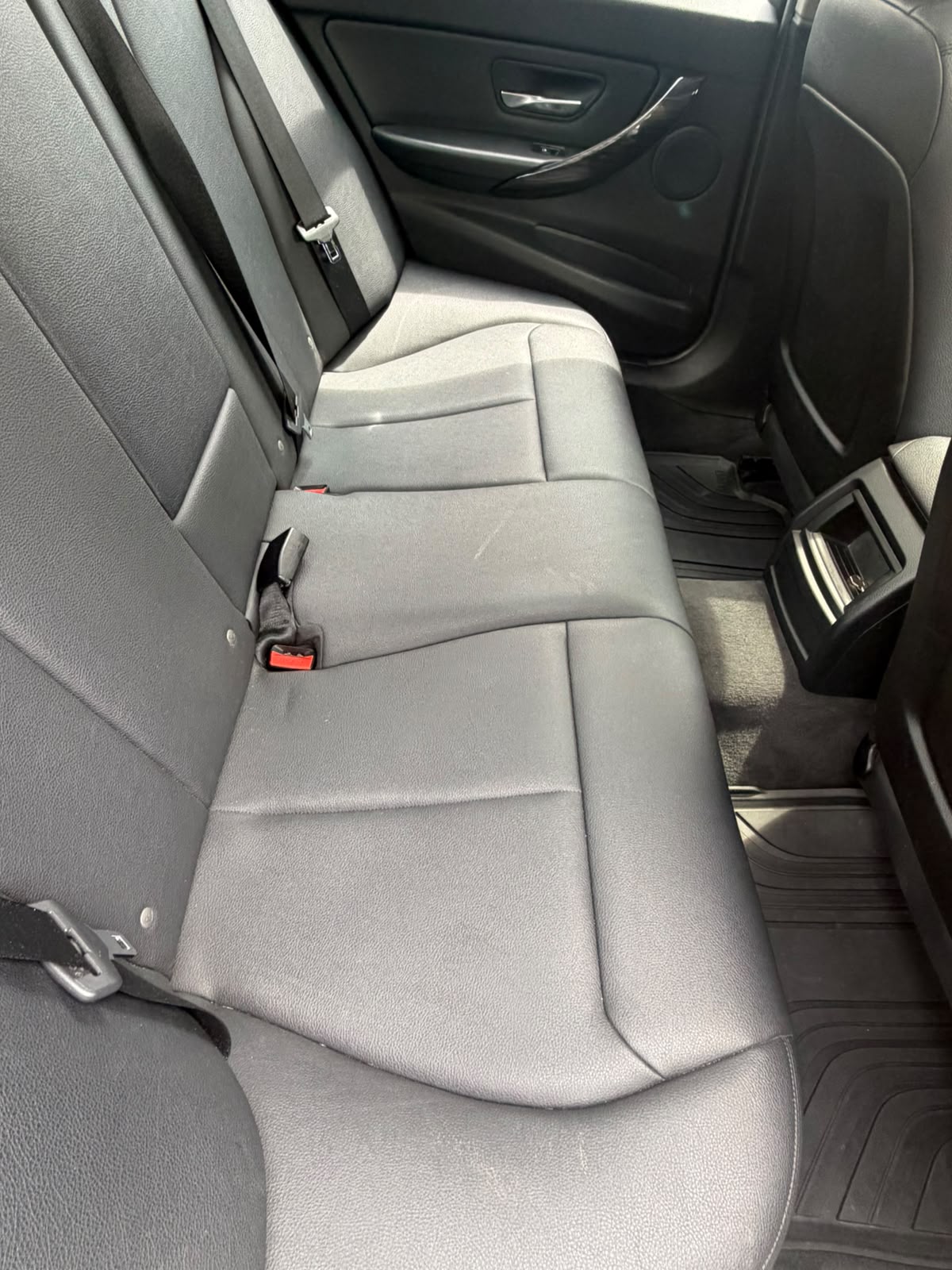 BMW 320i LUXURY EXECUTIVE 2.0 TURBO 2015 AUTOMÁTICO