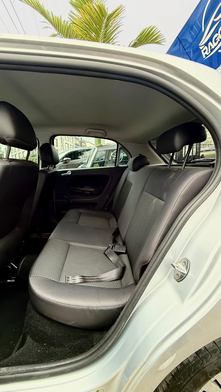 VOLKSWAGEN GOL TRENDLINE 1.6 2019 MECÁNICO