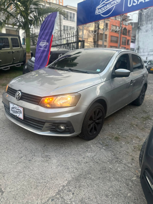 VOLKSWAGEN GOL COMFORTLINE 1.6 2017 MECÁNICO