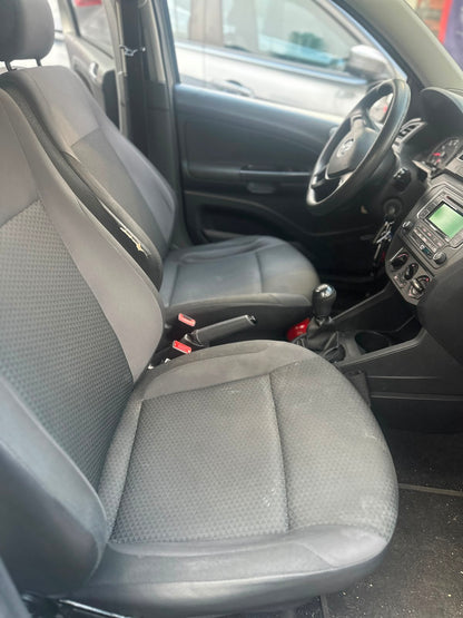 VOLKSWAGEN GOL COMFORTLINE 1.6 2017 MECÁNICO