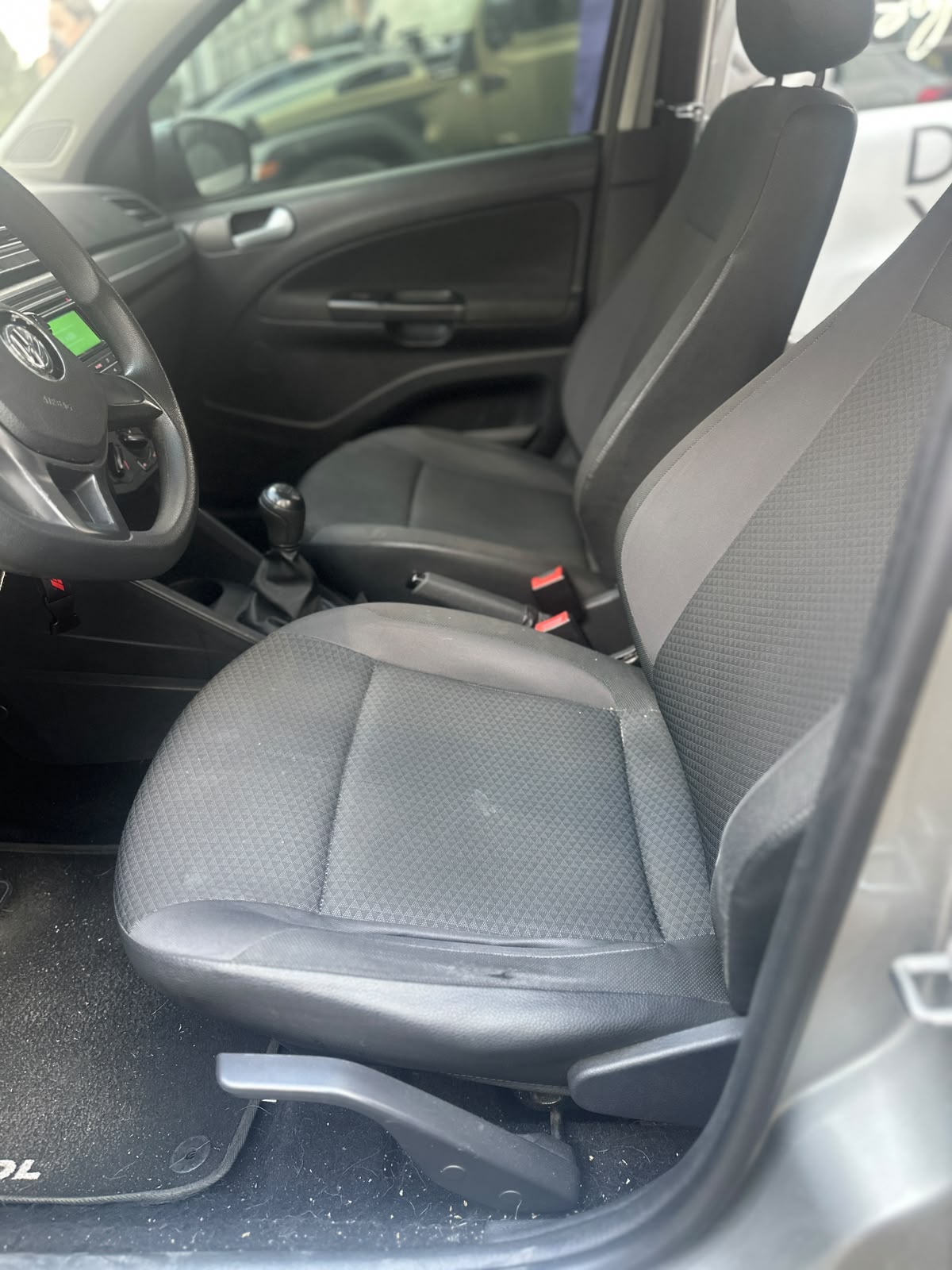 VOLKSWAGEN GOL COMFORTLINE 1.6 2017 MECÁNICO