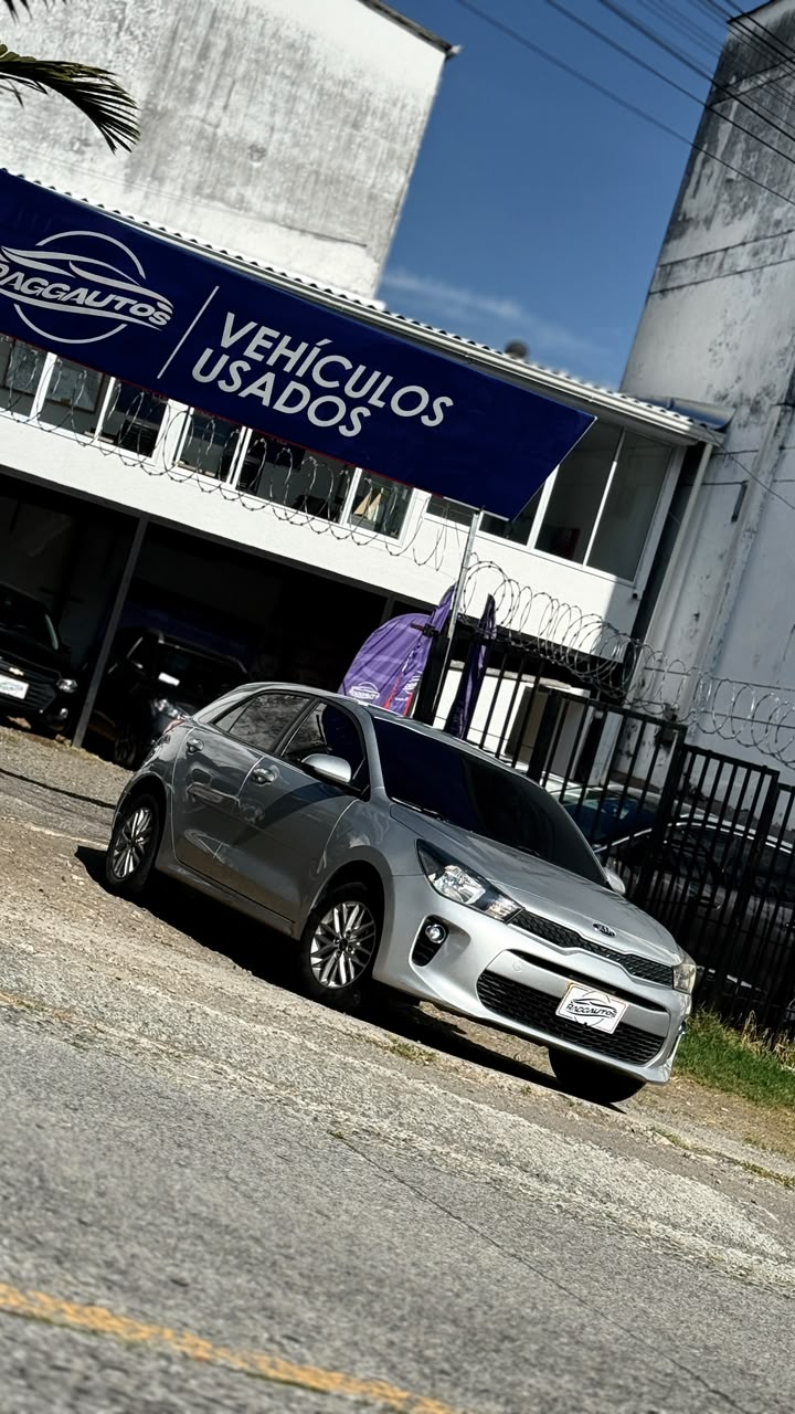 KIA RIO VIBRANT 1.4 2019 AUTOMÁTICO