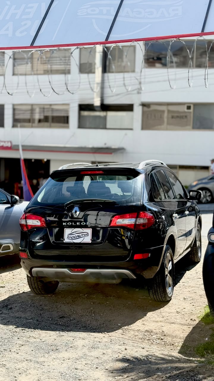 RENAULT KOLEOS DYNAMIQUE BOSÉ 2.5 2013 AUTOMÁTICA