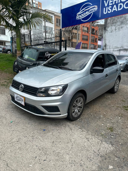 Volkswagen Gol Trendline Hatchback 1.6 Automatico modelo 2022