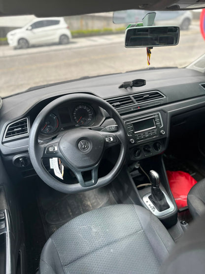 Volkswagen Gol Trendline Hatchback 1.6 Automatico modelo 2022
