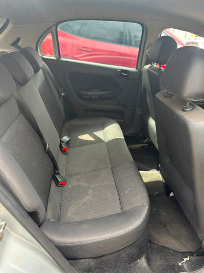 Volkswagen Gol Trendline Hatchback 1.6 Automatico modelo 2022