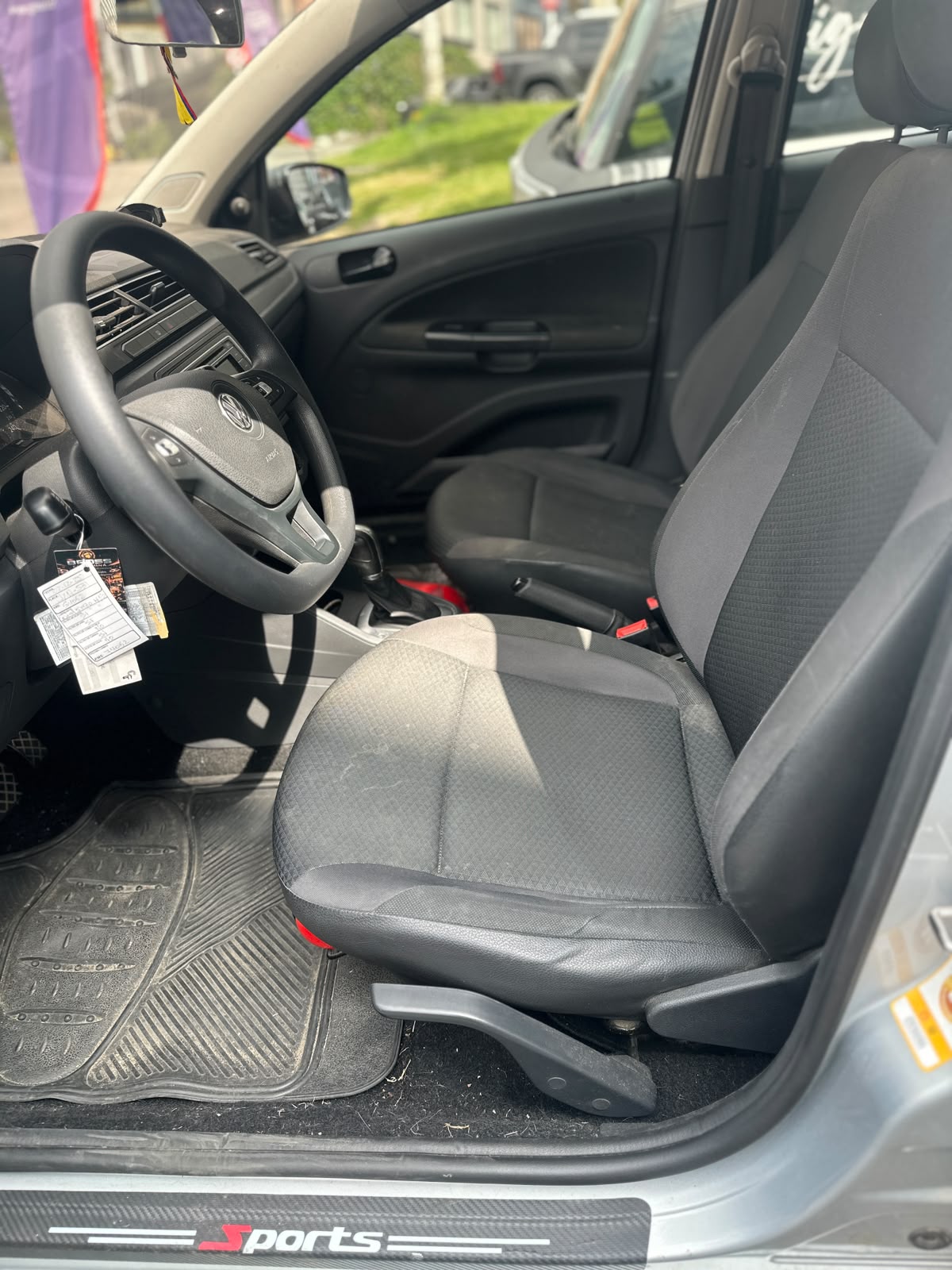 Volkswagen Gol Trendline Hatchback 1.6 Automatico modelo 2022