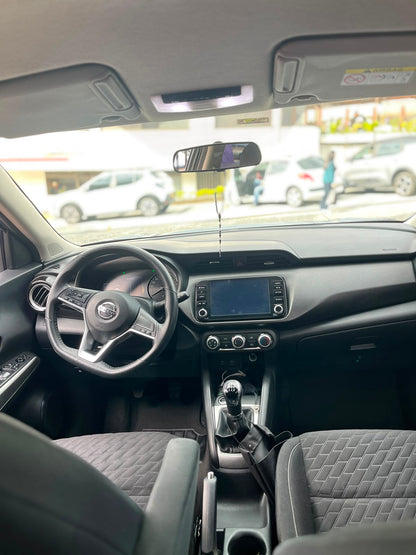 NISSAN KICKS ADVANCE 1.6 MECÁNICA MODELO 2022 DOS DUEÑOS