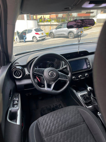 NISSAN KICKS ADVANCE 1.6 MECÁNICA MODELO 2022 DOS DUEÑOS