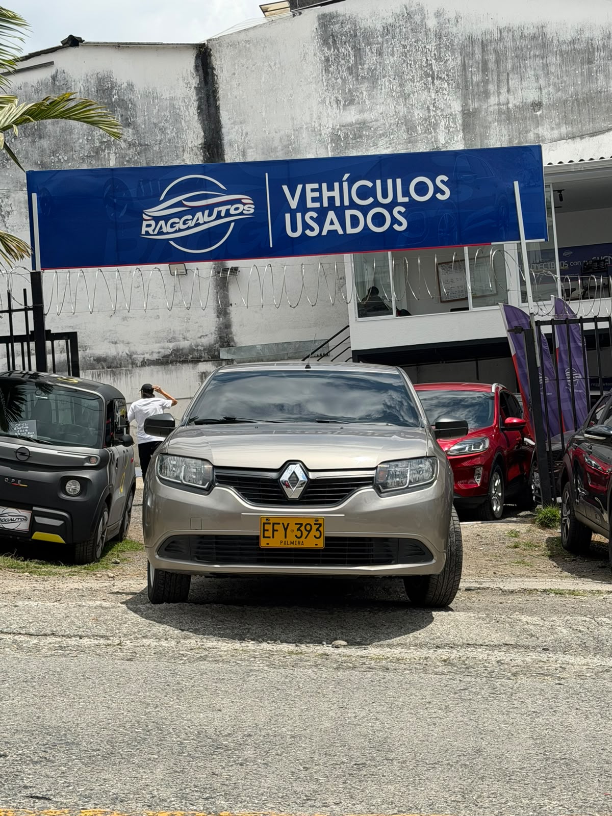 RENAULT LOGAN AUTHENTIQUE 1.6 2018 MECÁNICO
