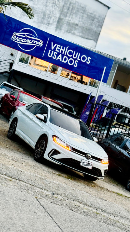 VOLKSWAGEN JETTA 250 TSI 1.4 TURBO HIGHLINE 2026