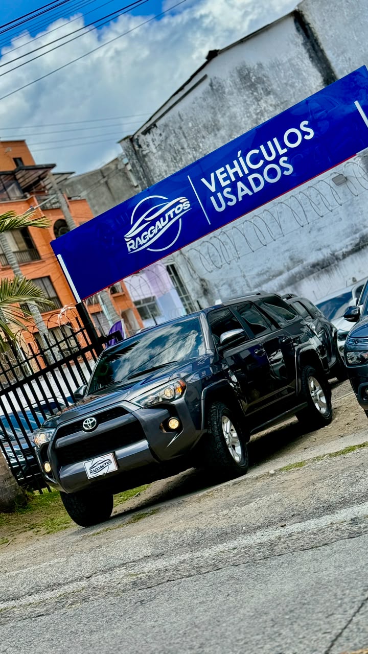 TOYOTA 4RUNNER SR5 4.0 GASOLINA 4X4 AUTOMÁTICA MODELO 2016