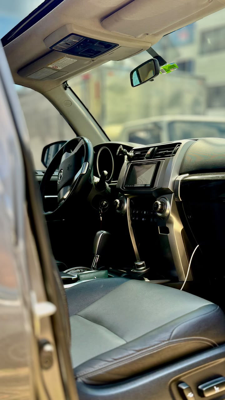 TOYOTA 4RUNNER SR5 4.0 GASOLINA 4X4 AUTOMÁTICA MODELO 2016