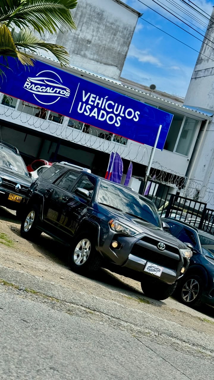 TOYOTA 4RUNNER SR5 4.0 GASOLINA 4X4 AUTOMÁTICA MODELO 2016