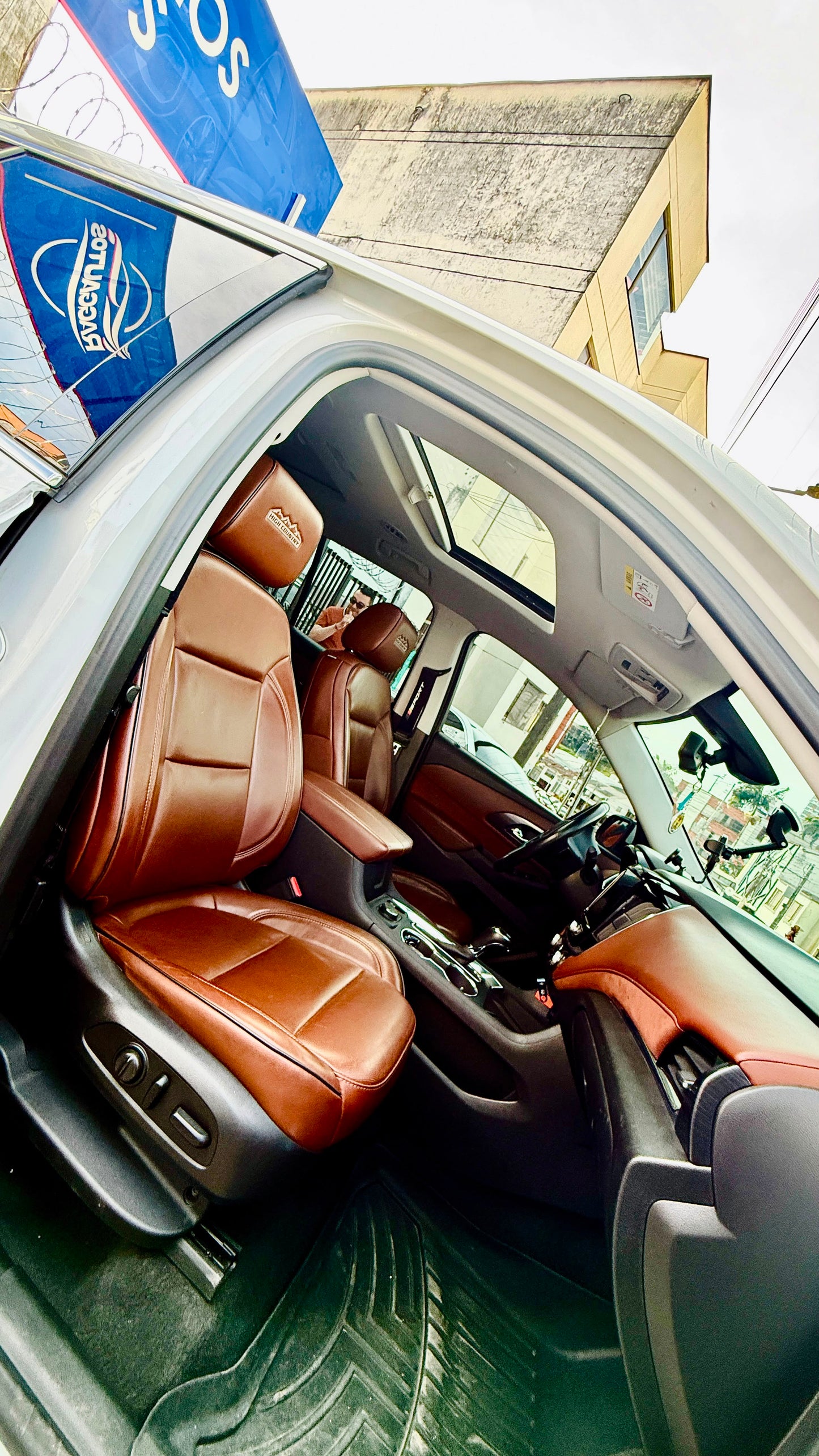 CHEVROLET TRAVERSE GIGH COUNTRY 3.6 ASPIRADO AUTOMÁTICA 4X4 MODELO 2018