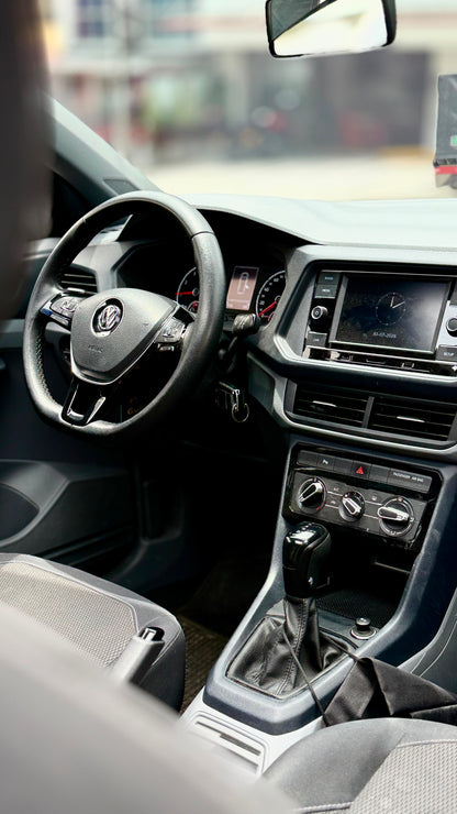 VOLKSWAGEN T-CROSS TRENDLINE 1.0 TURBO MODELO 2021