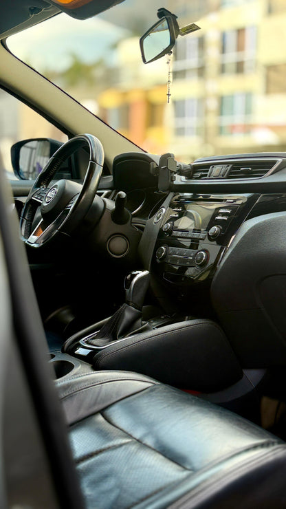 NISSAN QASHQAI ADVANCE 2.0 AUTOMÁTICA MODELO 2020 ÚNICO DUEÑO