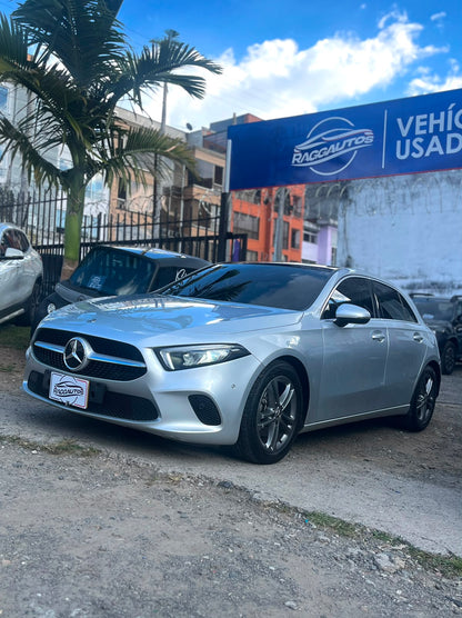 MERCEDES BENZ A200 1.3 TURBO 2020