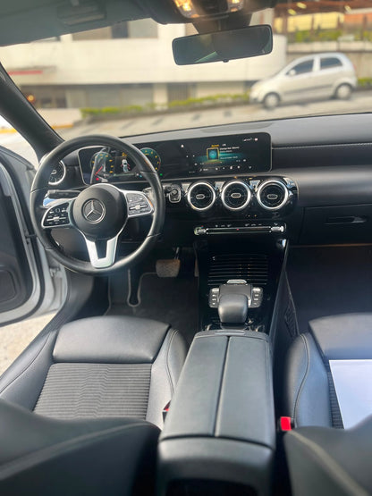 MERCEDES BENZ A200 1.3 TURBO 2020