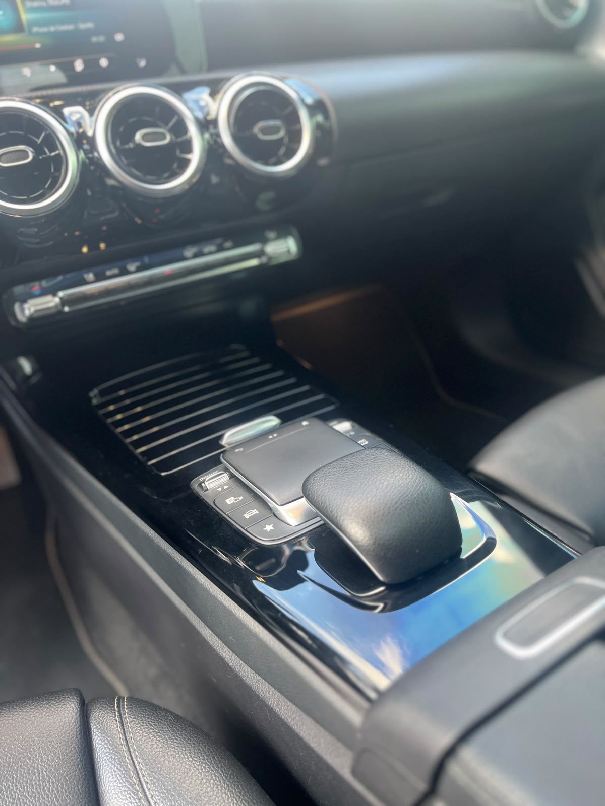 MERCEDES BENZ A200 1.3 TURBO 2020