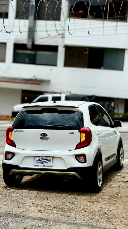 KIA PICANTO X LINE 1.250 MECÁNICO MODELO 2020