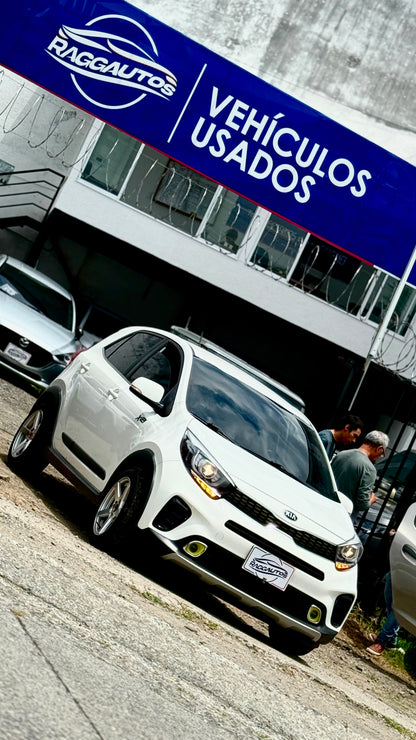 KIA PICANTO X LINE 1.250 MECÁNICO MODELO 2020