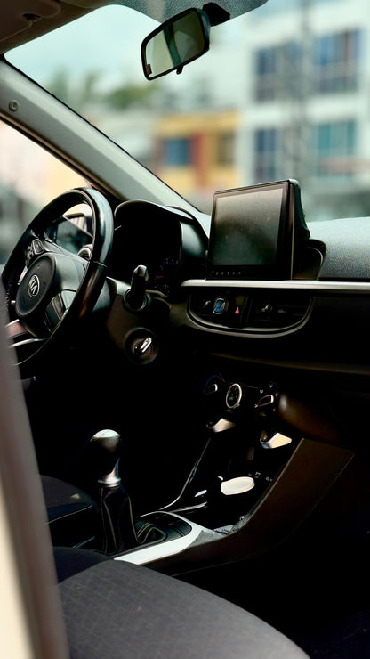 KIA PICANTO X LINE 1.250 MECÁNICO MODELO 2020